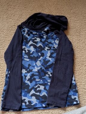 Place Purple Hooded Tee with Light Blue Interior